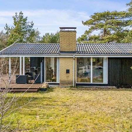 At Handrup With Sea View, Multiple Terraces And For The Whole Family Close To The Beach, Mols Bjerge And بيت للعطل