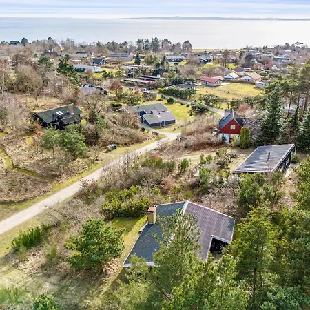 بيت للعطل At Handrup With Sea View, Multiple Terraces And For The Whole Family Close To The Beach, Mols Bjerge And