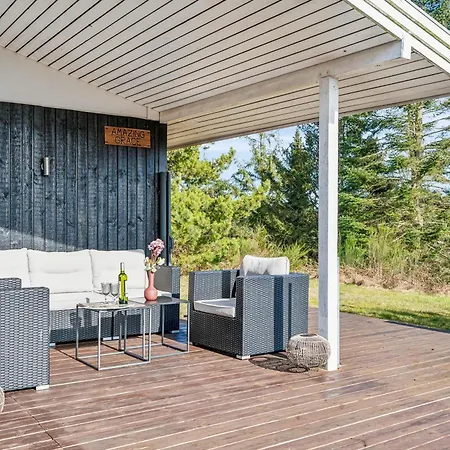 At Handrup With Sea View, Multiple Terraces And For The Whole Family Close To The Beach, Mols Bjerge And بيت للعطل إيبلتوفت