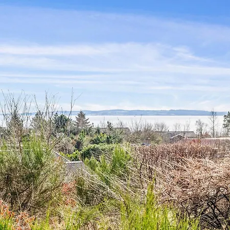 بيت للعطل At Handrup With Sea View, Multiple Terraces And For The Whole Family Close To The Beach, Mols Bjerge And